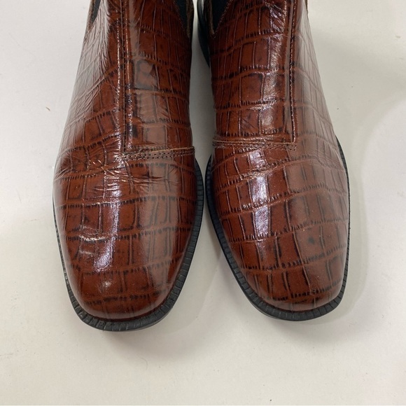 Asos brown croc alligator chelsea ankle boots minimalist capsule wardrobe - Picture 3 of 6